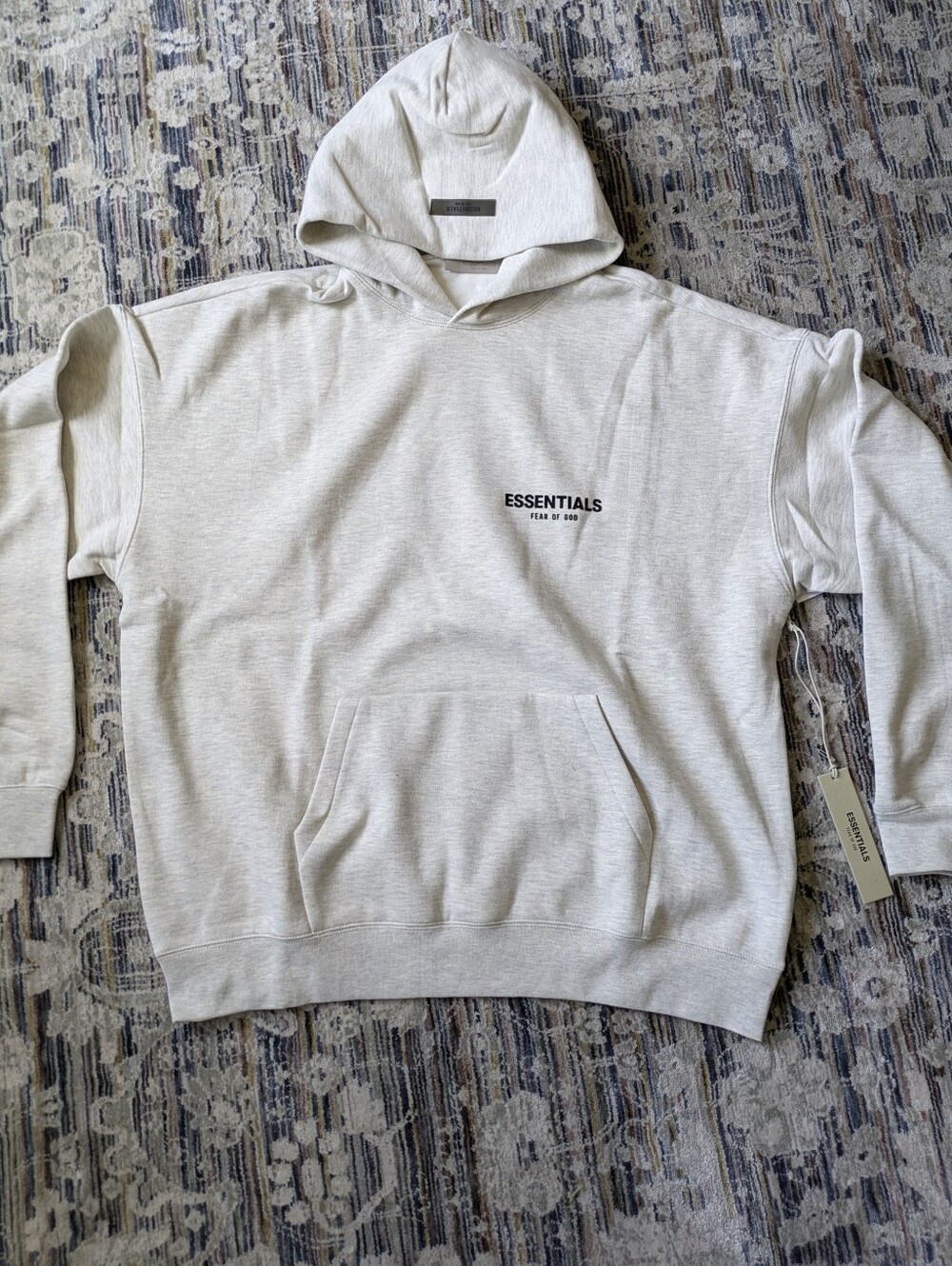 Fear of God Essentials Pullover Hoodie – Light Oatmeal – XL – NWT